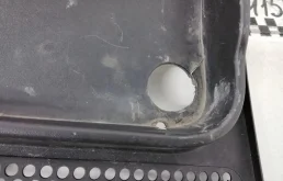 Жабо правое для Volkswagen Polo 2013 года на фотографиях