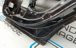 Дверь багажника для Mercedes-Benz C class 2005 года на фотографиях