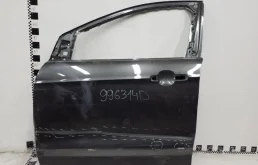 Дверь передняя левая для Ford Kuga 2019 года на фотографиях