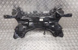 Подрамник двигателя для Hyundai Creta 2018 года на фотографиях