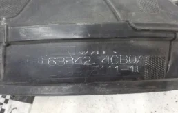 Подкрылок передний правый для Nissan X-Trail 2017 года на фотографиях