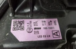 Фара ксенон левая для Nissan Qashqai 2020 года на фотографиях