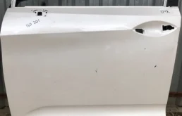 Дверь передняя левая для Lexus RX 2022 года на фотографиях