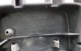 Решетка радиатора для Volvo S80 2009 года на фотографиях