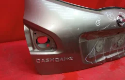 Дверь багажника для Nissan Qashqai 2010 года на фотографиях