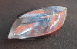 Фара левая для Skoda Fabia 2009 года на фотографиях