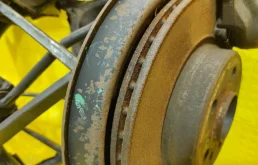 Подрамник двигателя для Mercedes-Benz S class 1998 года на фотографиях