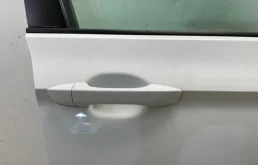 Дверь передняя правая для Volkswagen Passat 2018 года на фотографиях