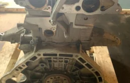 Двигатель без навесного для Mercedes-Benz C class 2012 года на фотографиях