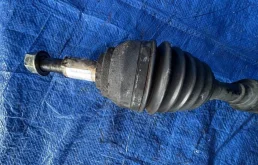 Привод передний левый для Nissan Murano 2002 года на фотографиях