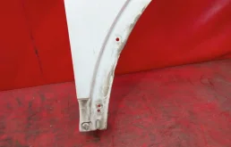 Крыло правое для Nissan Qashqai 2021 года на фотографиях