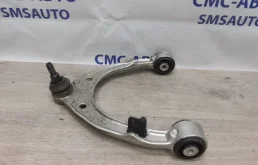 Рычаг передний левый верхний для Volkswagen Touareg 2015 года на фотографиях