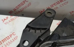 Фары для Toyota Avensis 2018 года на фотографиях