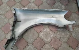 Крылья для Mercedes-Benz M class 2001 года на фотографиях