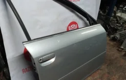 Дверь передняя правая для Audi A6 1999 года на фотографиях