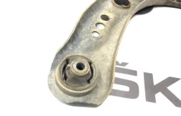 Рычаг передний левый нижний для Skoda Octavia 2017 года на фотографиях