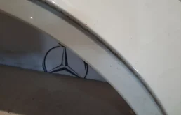 Фара правая для BMW X3 2005 года на фотографиях