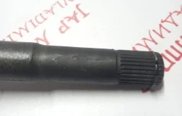 Привод передний правый для Nissan X-Trail 2000 года на фотографиях