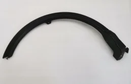 Молдинг крыла задний правый для Toyota RAV4 2018 года на фотографиях