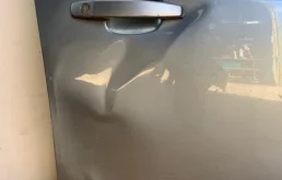 Дверь передняя правая для Opel Astra 2015 года на фотографиях