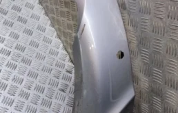 Накладка заднего бампера для Toyota RAV4 2015 года на фотографиях