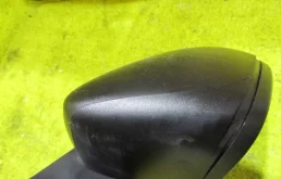 Зеркало боковое правое для Volkswagen Polo 2013 года на фотографиях