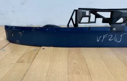 Усилитель бампера передний верхний для Opel Astra 2005 года на фотографиях