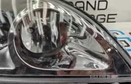 Фары для Mercedes-Benz M class 2003 года на фотографиях