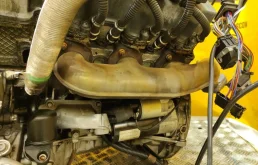 Двигатель без навесного для Mercedes-Benz C class 1998 года на фотографиях