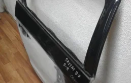 Дверь задняя правая для Volkswagen Passat 2012 года на фотографиях