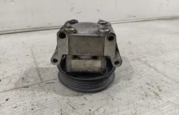 Насос ГУР для Ford Focus 2014 года на фотографиях