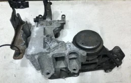 Подушка двигателя передняя левая нижняя для Nissan X-Trail на фотографиях