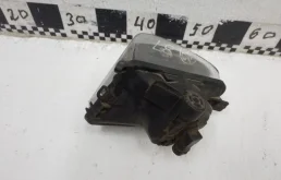 Противотуманка (ПТФ) передняя правая для BMW 5er 2013 года на фотографиях