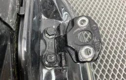 Дверь передняя левая для Mercedes-Benz C class 1996 года на фотографиях