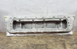 Крышка багажника для Toyota Land Cruiser 2008 года на фотографиях