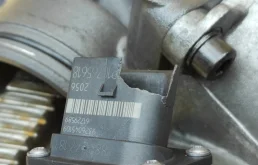 Рулевая рейка для BMW 5er 2004 года на фотографиях