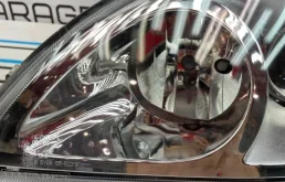 Фары для Mercedes-Benz M class 2003 года на фотографиях