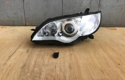 Фары для Subaru Legacy 2008 года на фотографиях