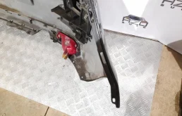 Бампер задний для Citroen C4 2009 года на фотографиях