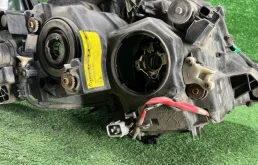 Фара левая для Lexus RX 2009 года на фотографиях