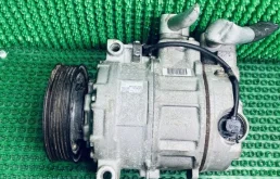 Компрессор кондиционера для Audi A4 2003 года на фотографиях