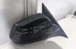 Стекла и зеркала для BMW 5er 2009 года на фотографиях