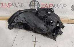 Фара левая для Audi A7 2015 года на фотографиях