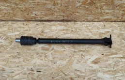 Карданный вал передний для Mitsubishi Pajero 2012 года на фотографиях