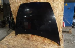 Капот для Volvo S40 2007 года на фотографиях