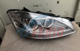 Фара би-ксенон правая для Mercedes-Benz S class на фотографиях