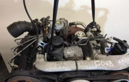 Двигатель для Audi A6 1998 года на фотографиях