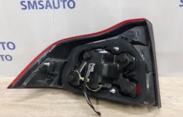 Фонарь правый для Volvo S80 2011 года на фотографиях