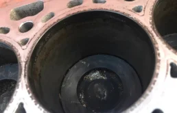 Двигатель без навесного для BMW 5er 2019 года на фотографиях