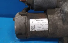 Стартер для Nissan X-Trail 2014 года на фотографиях